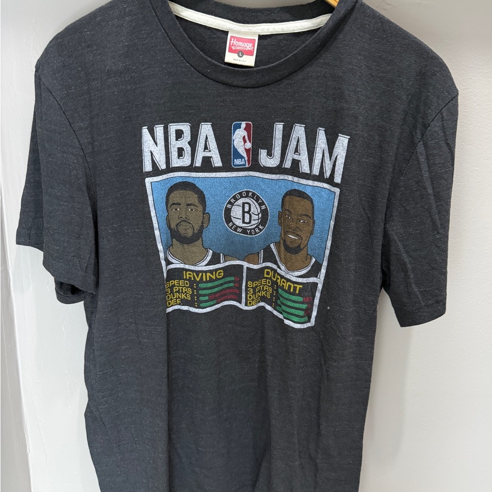 HOMAGE Black NBA Jam Brooklyn Nets Irving & Durant Graphic Tee Vintage